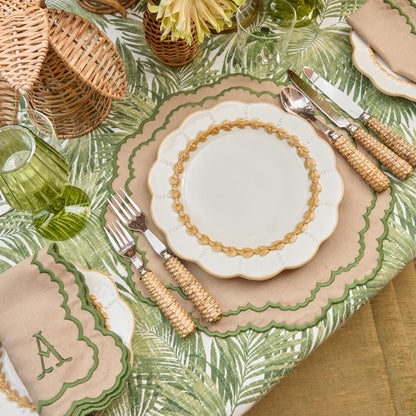 Putty Laurel Dinner Plates (Set of 4)