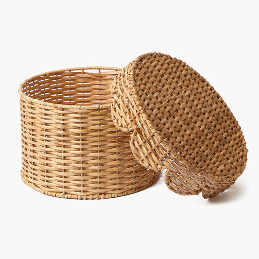 Scalloped Round Lidded Rattan Box - Large