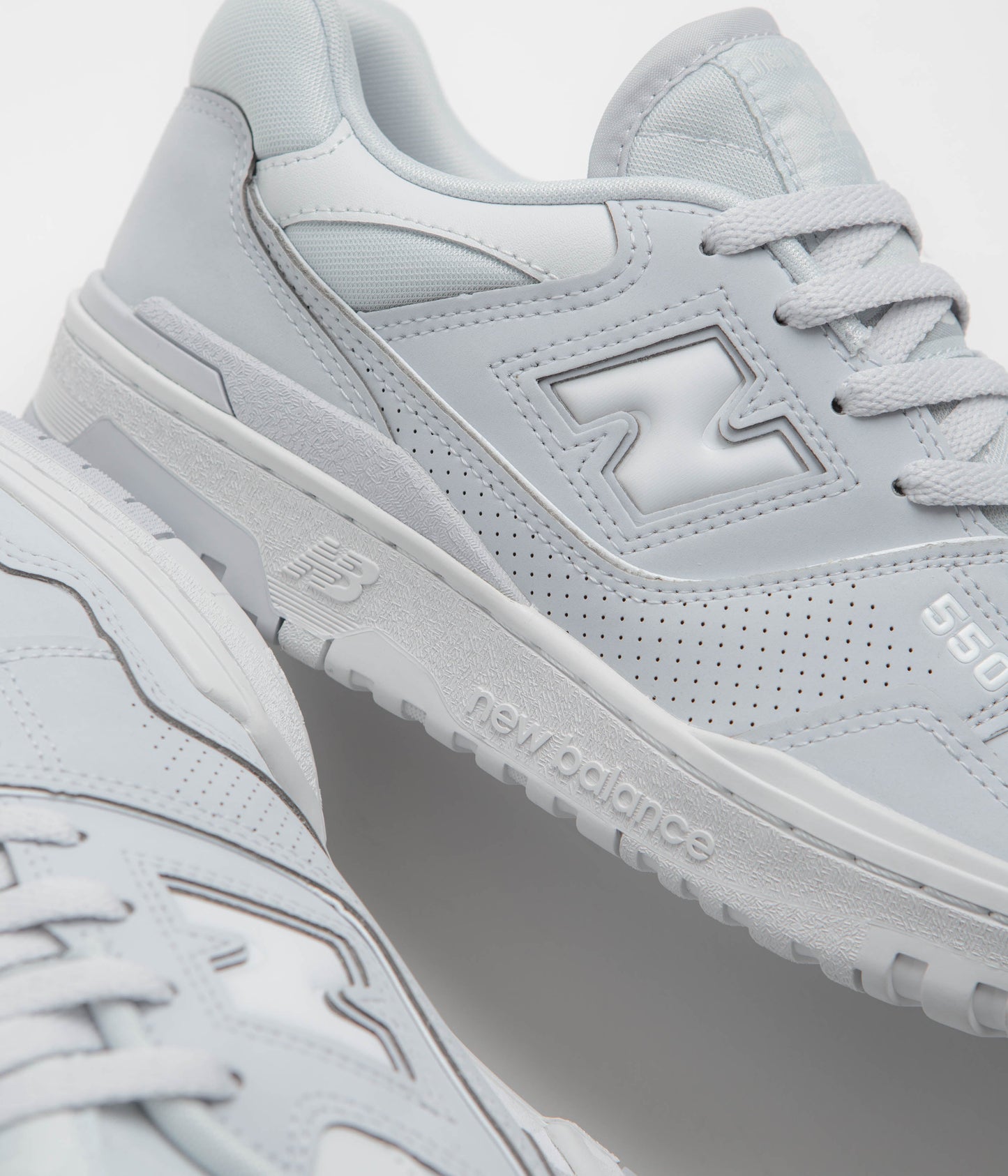 New Balance 550 Shoes - Granite