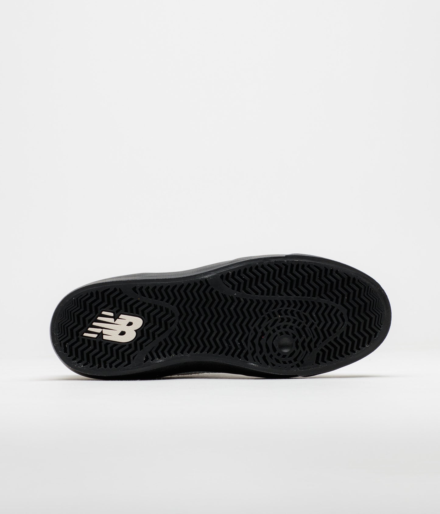 New Balance Numeric 417 Franky Villani Shoes - White / Black