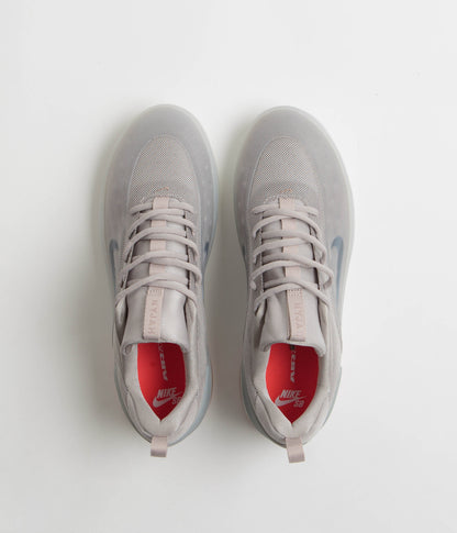 Nike SB Nyjah 4 Shoes - College Grey / Mink Brown - Light Silver