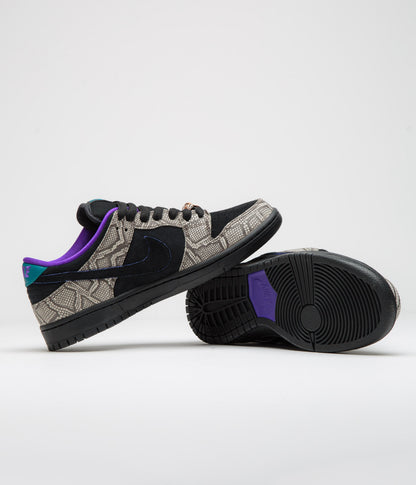Nike SB x Dashawn Jordan Dunk Low Pro Shoes - String / Black - Bright Spruce - Fierce Purple