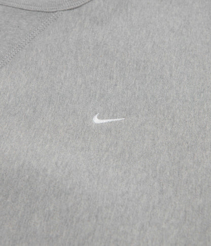 Nike Solo Swoosh Crewneck Sweatshirt - Dark Grey Heather / White / White