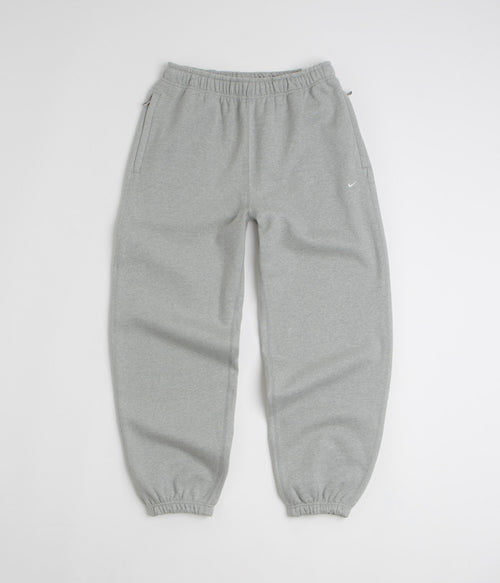 Nike Solo Swoosh Cuffed Sweatpants - Dark Grey Heather / Light Smoke Grey / White