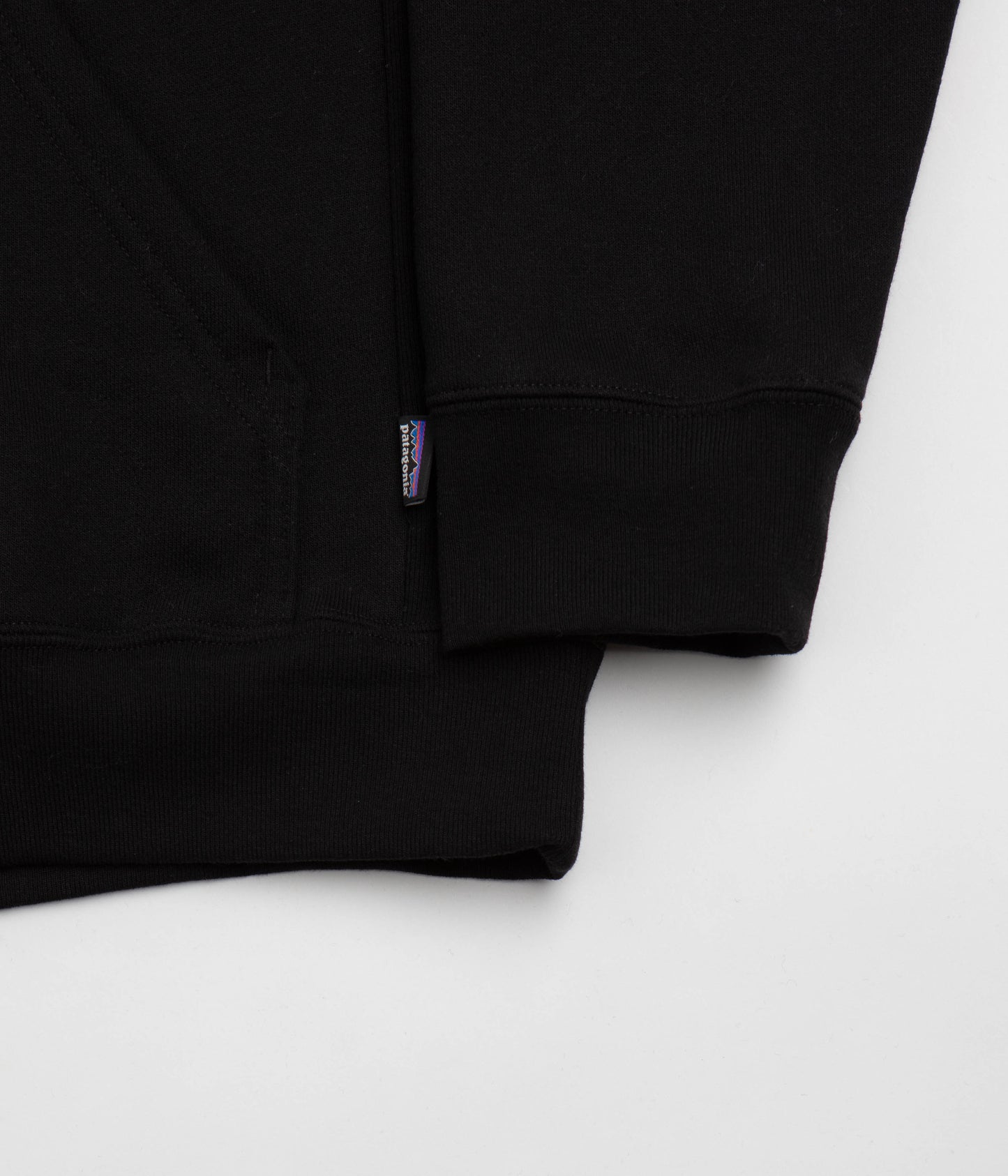 Patagonia P-6 Label Uprisal Hoodie - Black / Black