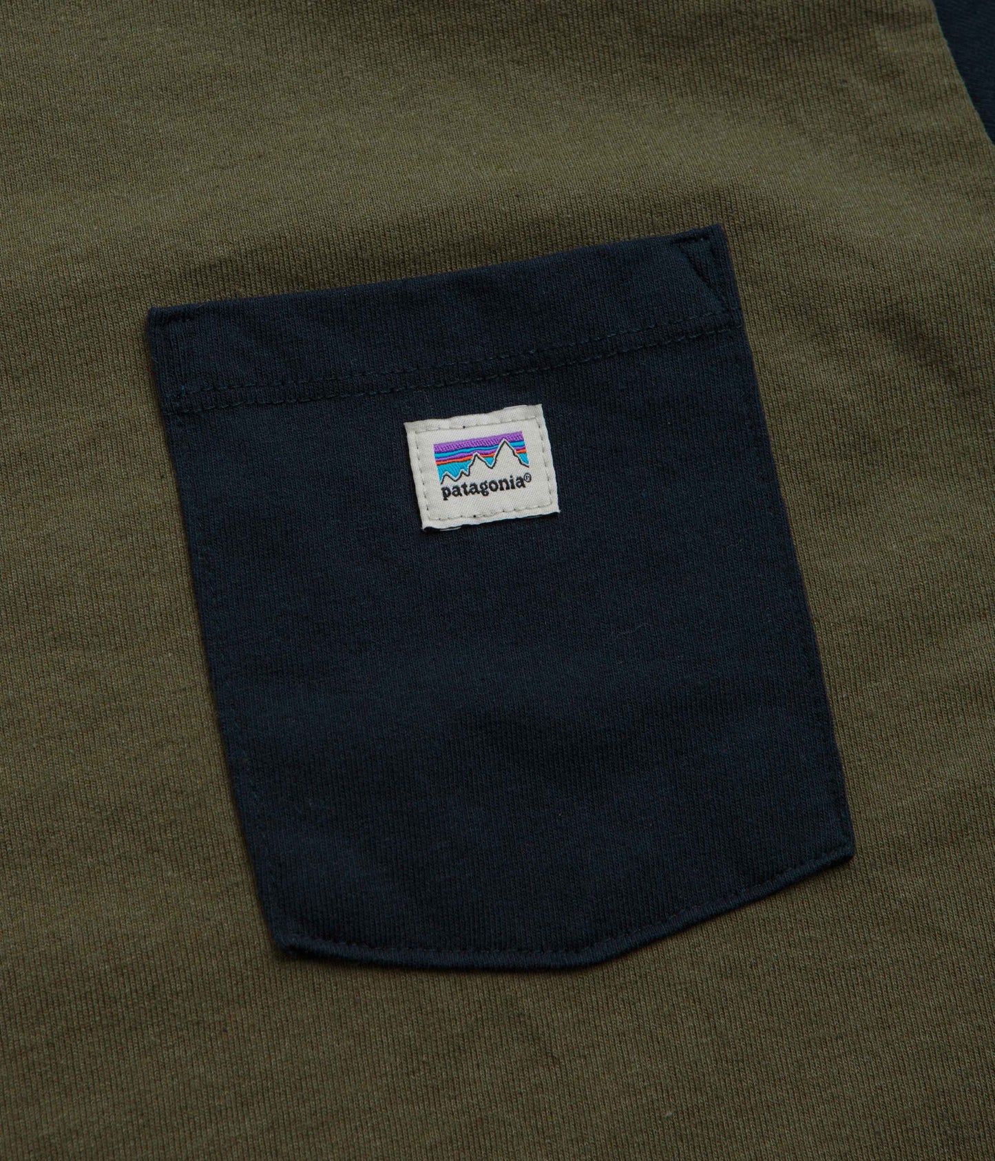Patagonia Shop Sticker Pocket Responsibili-Tee T-Shirt - Tent Green