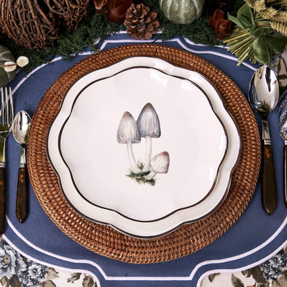 Scalloped Mushroom Starter Plate (Grey)
