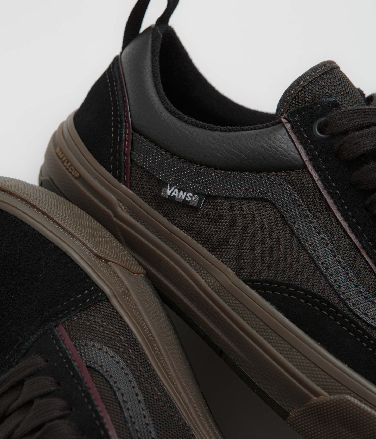 Vans Skate Old Skool Wafflecup Shoes - Black / Dark Gum